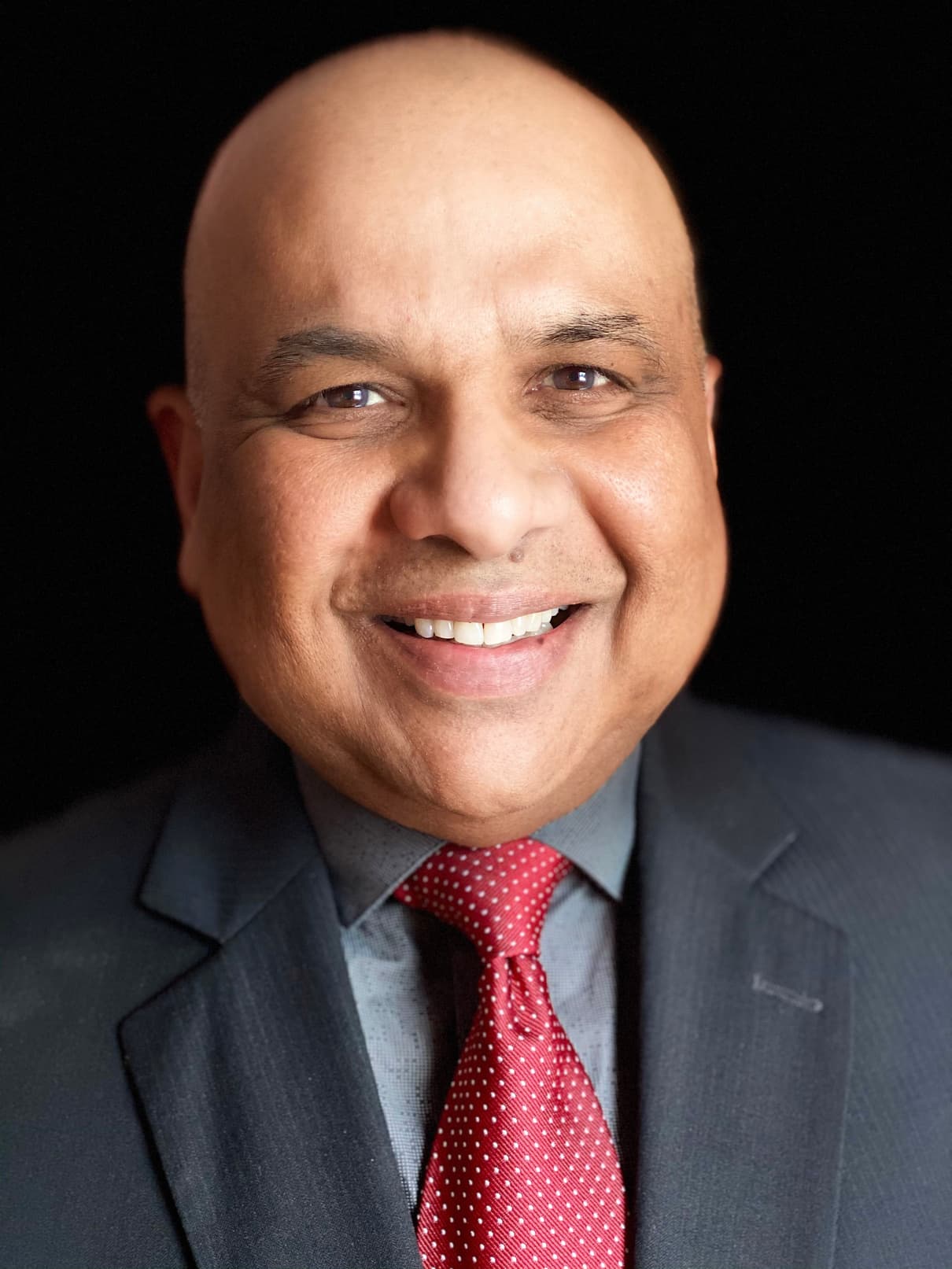Randy Gananathan, professional portrait
